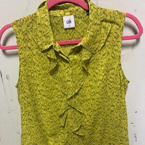 Cabi Women's Reign Blouse size small chartreuse Collared ruffle top